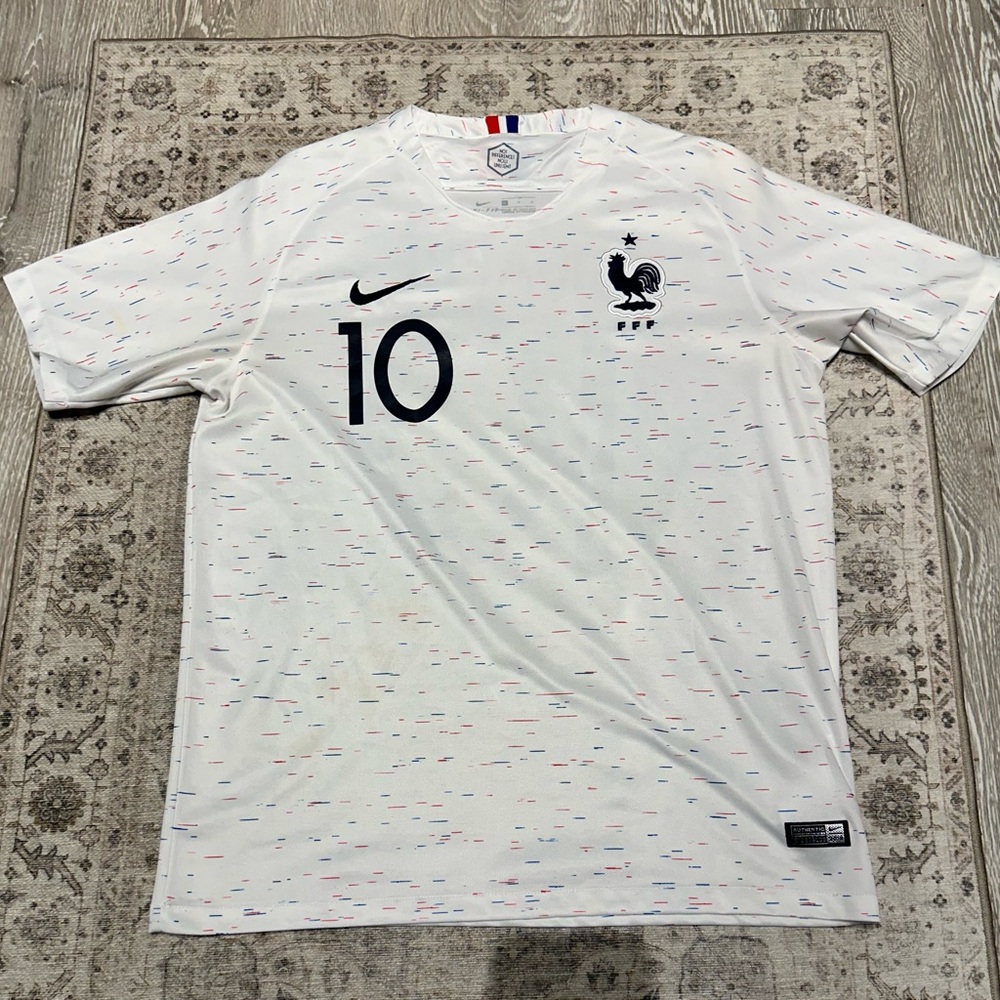 2018 France Away Jersey #10 Kylian Mbappe NIKE Size Large